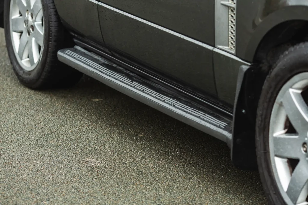 El Range Rover más querido por la Reina Isabel II y por Jeremy Clarkson puede ser tuyo 21 Motor16 2007 range rover voge iconic auctioneers 20 Motor16