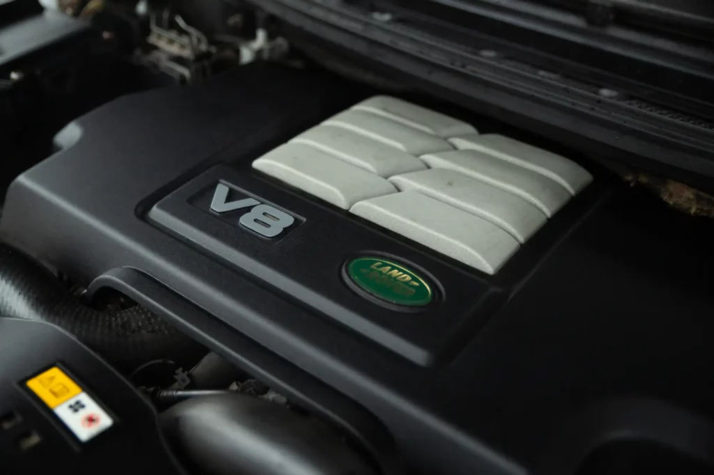 El Range Rover más querido por la Reina Isabel II y por Jeremy Clarkson puede ser tuyo 45 Motor16 2007 range rover voge iconic auctioneers 23 Motor16