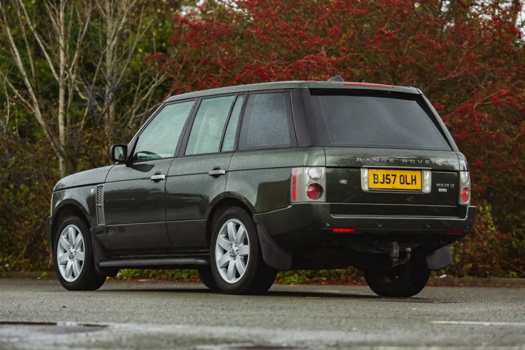 El Range Rover más querido por la Reina Isabel II y por Jeremy Clarkson puede ser tuyo 9 Motor16 2007 range rover voge iconic auctioneers 4 Motor16