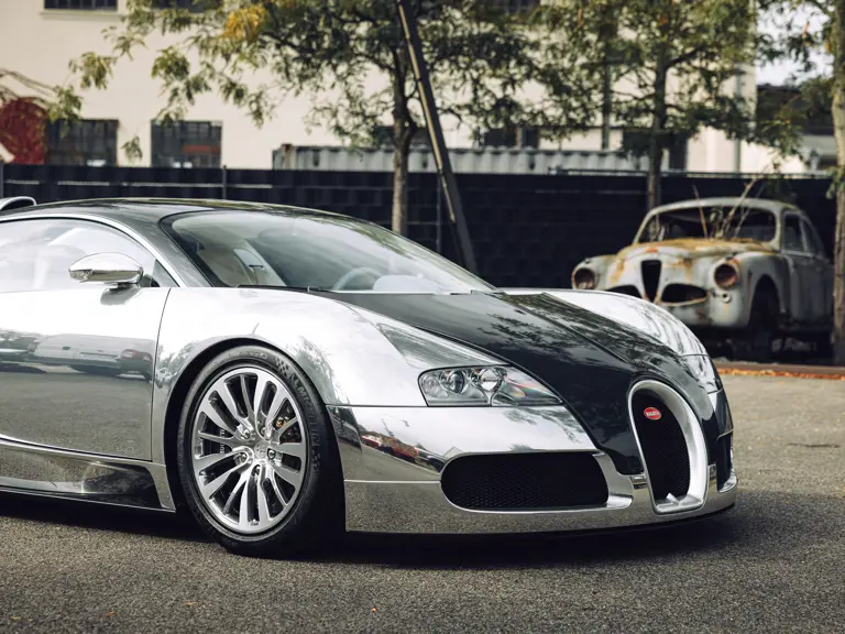 Este Bugatti Veyron no necesita pintura para acariciar los 2 millones de euros 11 Motor16 2008 bugatti veyron 16 4 pur sang 55 Motor16