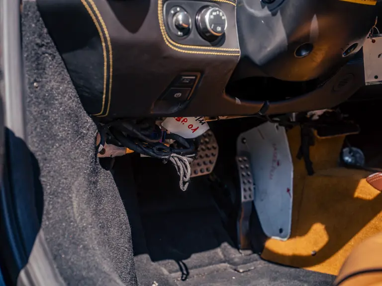 El Ferrari 458 Italia del millón de euros que es un regalo para lo que encierra 33 Motor16 2011 Ferrari 458 Italia M6 LaFerrari 3 Motor16