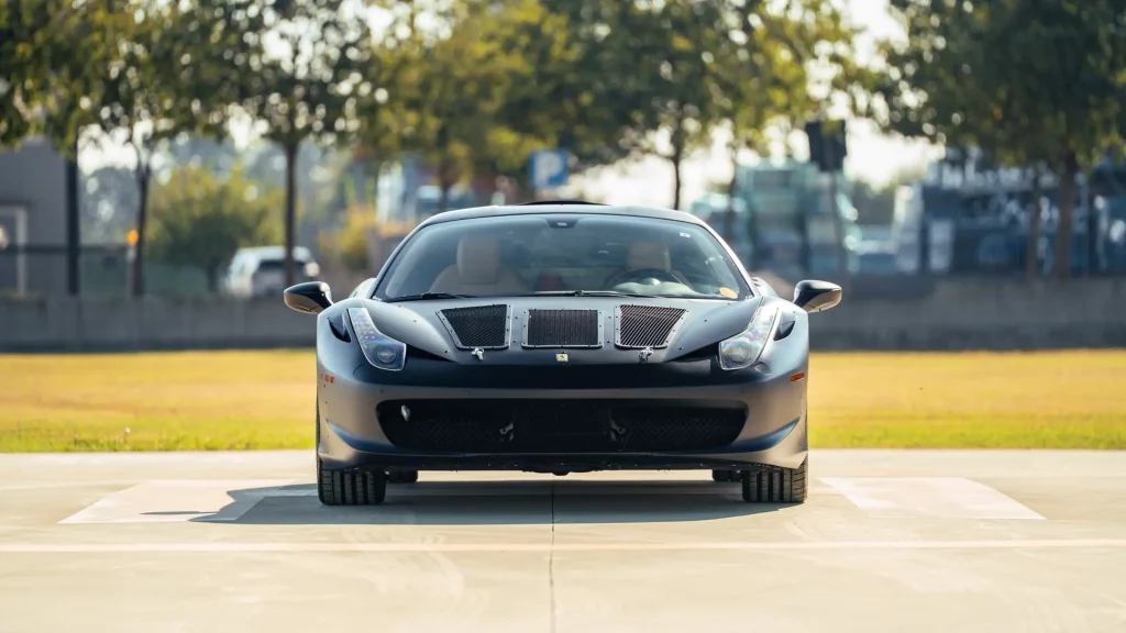 El Ferrari 458 Italia del millón de euros que es un regalo para lo que encierra 4 Motor16 2011 Ferrari 458 Italia M6 LaFerrari 9 Motor16