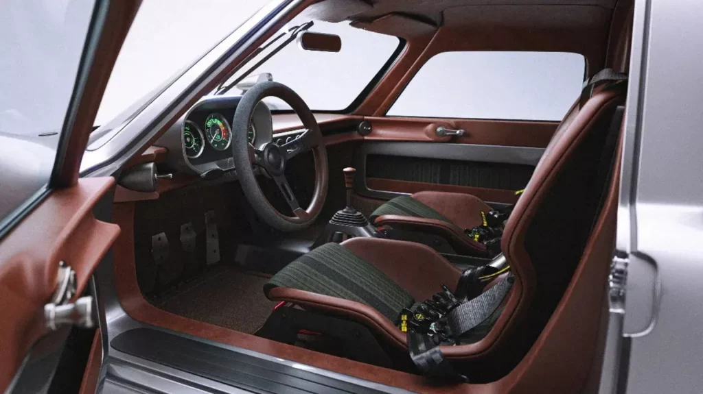 2025 Aerfal. Porsche Carrera GTS. 904. Imagen interior.