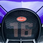 Cuando tienes que elegir entre un faro para tu Bugatti Chiron o un Ferrari ‘de ocasión’