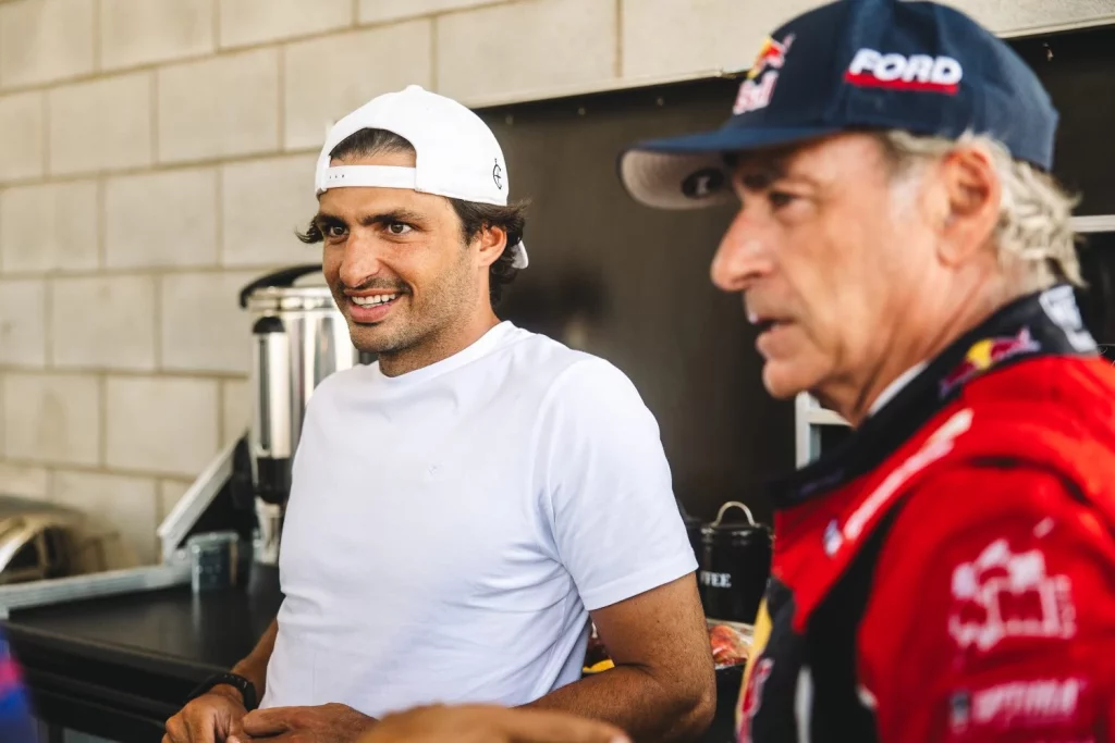 2025 GRIT CARLOS SAINZ Raptor T1 46 Motor16