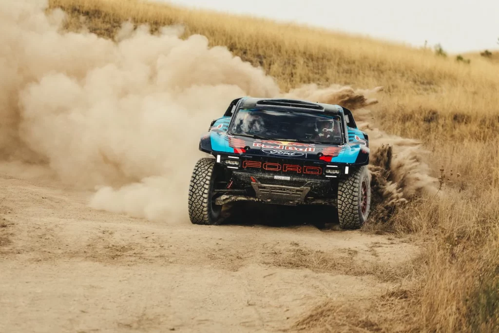 2025 GRIT CARLOS SAINZ Raptor T1 85 Motor16