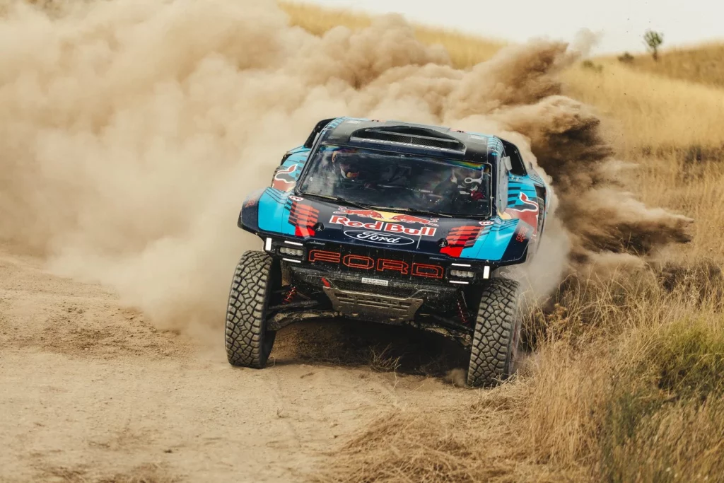 2025 GRIT CARLOS SAINZ Raptor T1 88 Motor16