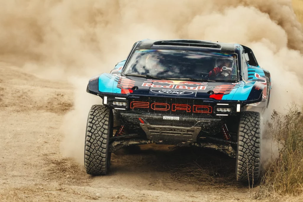 2025 GRIT CARLOS SAINZ Raptor T1 89 Motor16