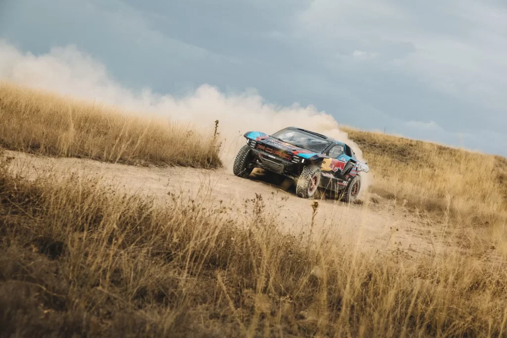 2025 GRIT CARLOS SAINZ Raptor T1 90 Motor16