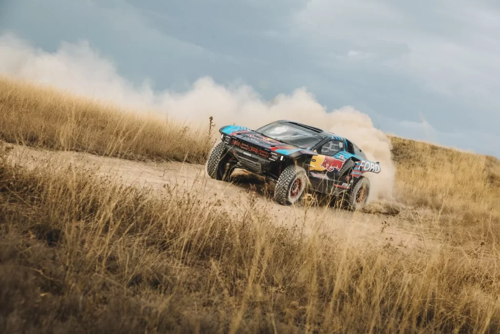 2025 GRIT CARLOS SAINZ Raptor T1 91 Motor16