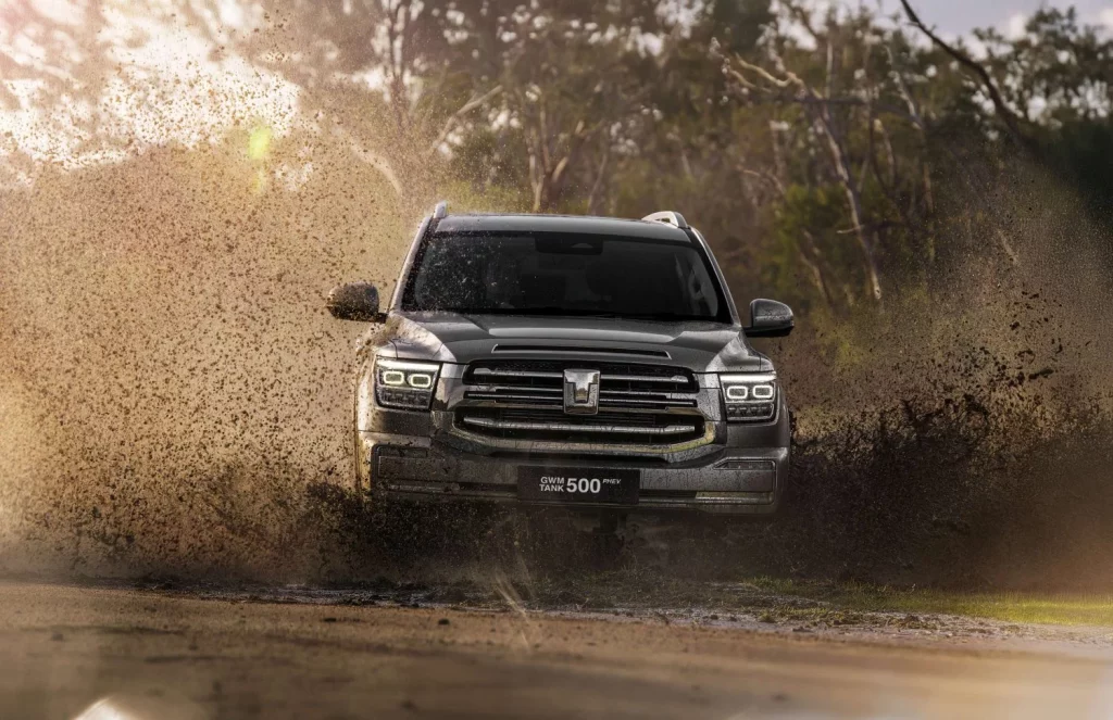 GWM Tank 500 Hi4-T: Más potente y eficiente por solo 2.300 euros extra 5 Motor16 2025 GWM TANK 500 PHEV 6 Motor16