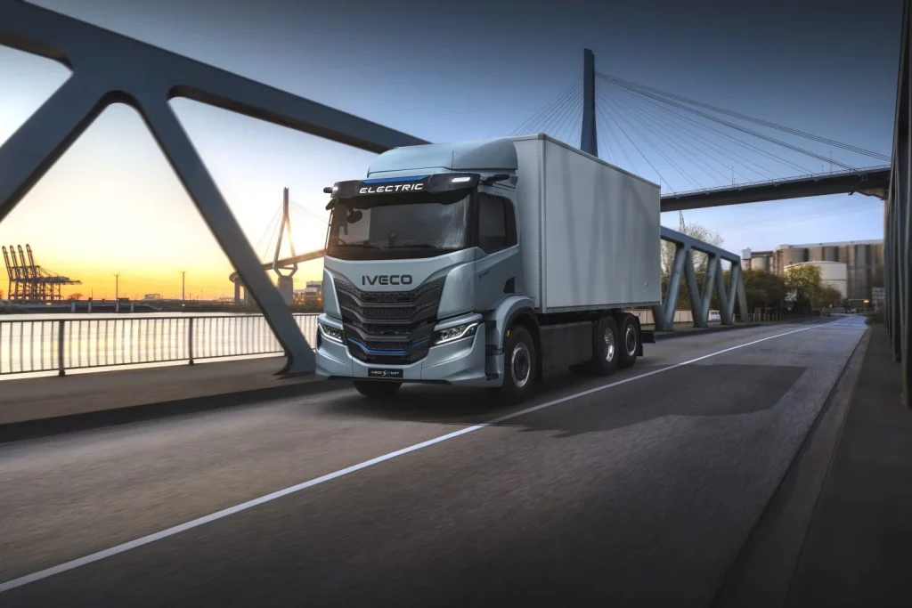 2025 IVECO S eWAY Rigido 1 Motor16