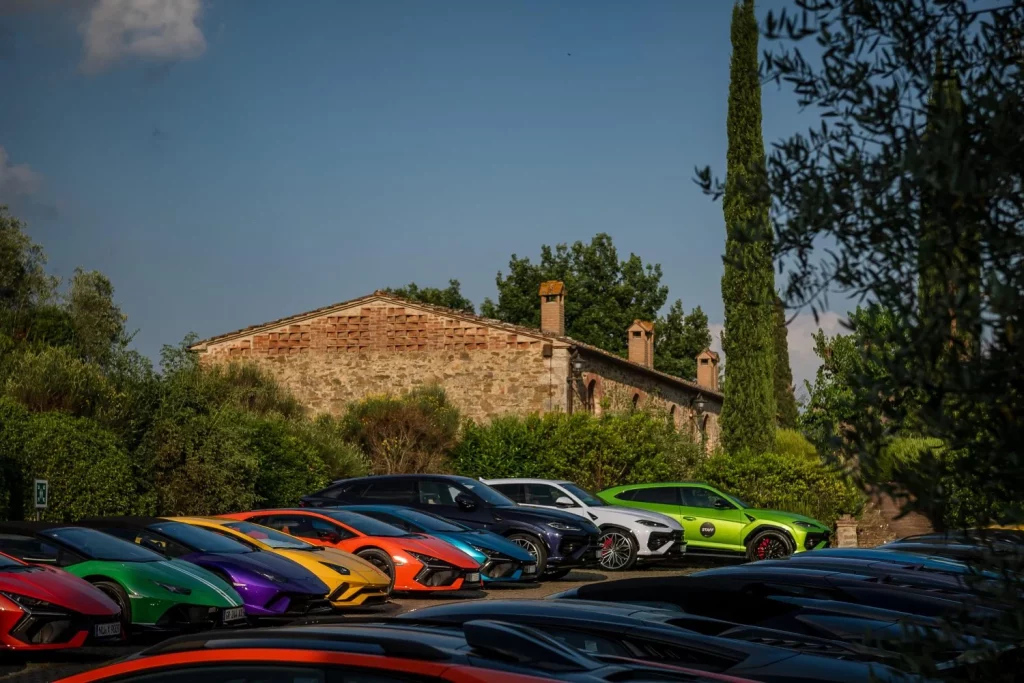 Esperienza Giro Toscana: Cuando disfrutar de tu Lamborghini pasa a un segundo plano 15 Motor16 2025 Lamborghini Giro Toscana 12 Motor16