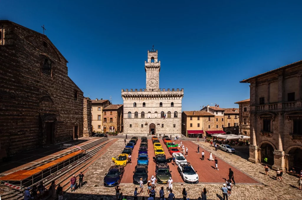 Esperienza Giro Toscana: Cuando disfrutar de tu Lamborghini pasa a un segundo plano 20 Motor16 2025 Lamborghini Giro Toscana 17 Motor16