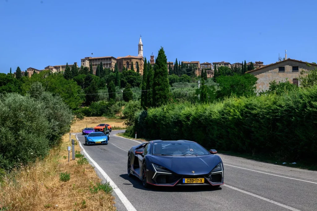 Esperienza Giro Toscana: Cuando disfrutar de tu Lamborghini pasa a un segundo plano 22 Motor16 2025 Lamborghini Giro Toscana 20 Motor16