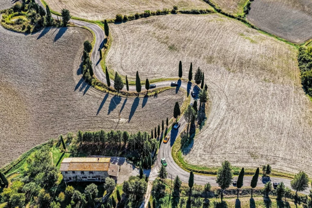 Esperienza Giro Toscana: Cuando disfrutar de tu Lamborghini pasa a un segundo plano 41 Motor16 2025 Lamborghini Giro Toscana 40 Motor16