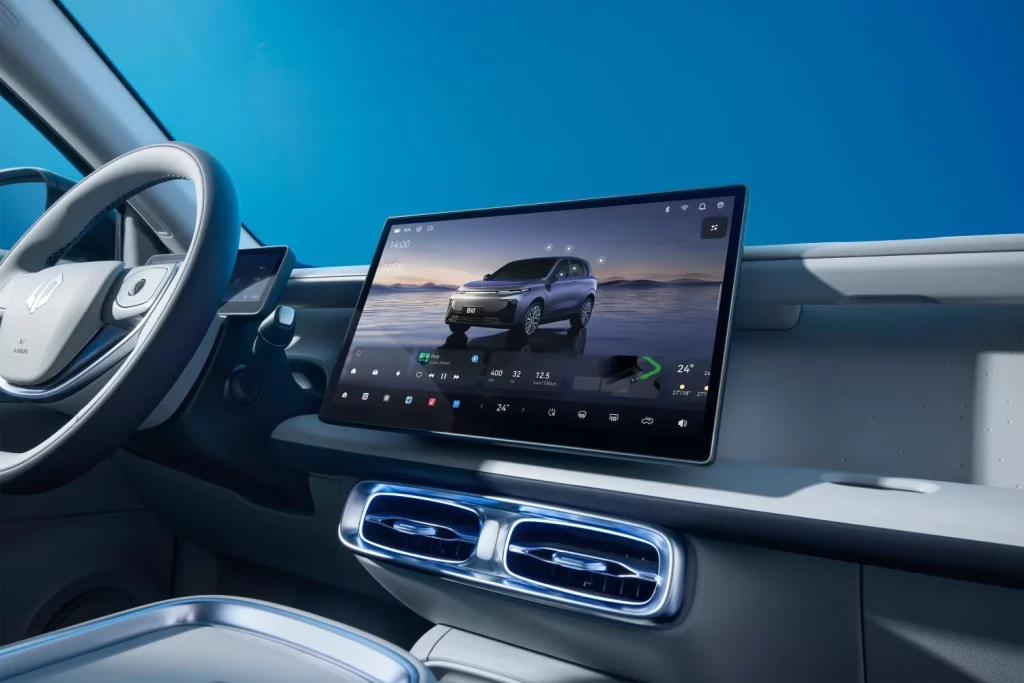 2025 Leapmotor B10 present 24 Motor16