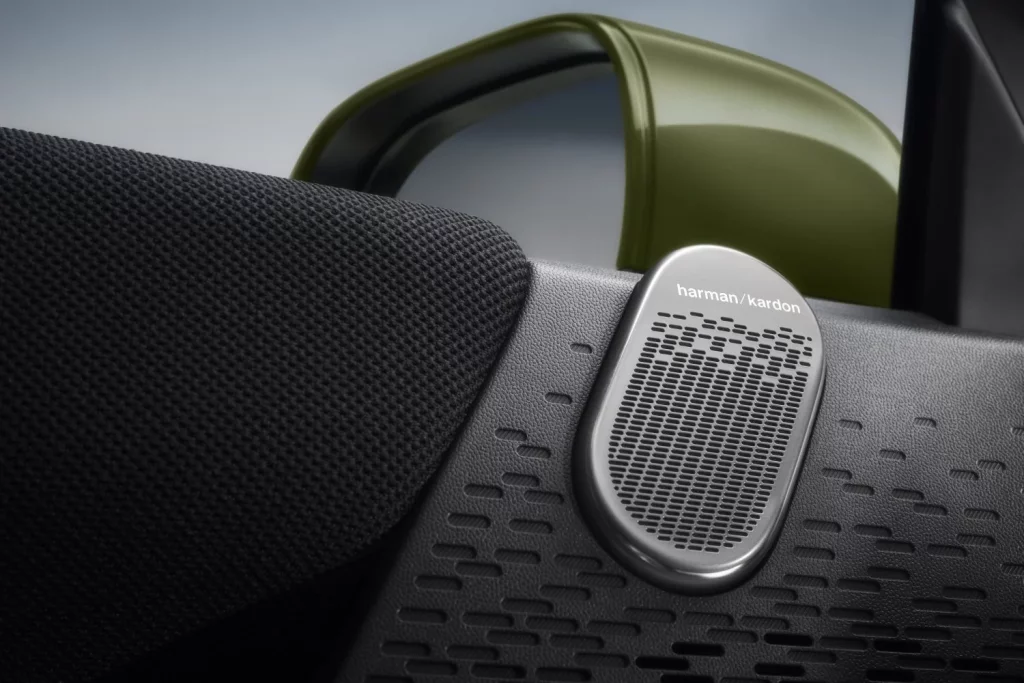 MINI Paul Smith Edition: Una edición especial con toques muy 'british' 30 Motor16 2025 MINI Paul Smith 35 Motor16