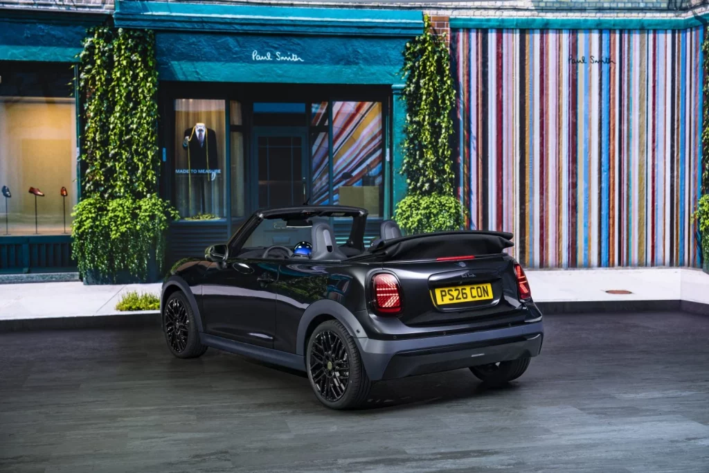 MINI Paul Smith Edition: Una edición especial con toques muy 'british' 38 Motor16 2025 MINI convertible paul smith 1 Motor16