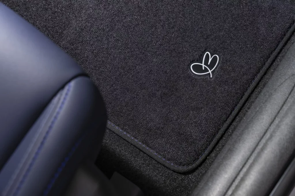 MINI Paul Smith Edition: Una edición especial con toques muy 'british' 48 Motor16 2025 MINI convertible paul smith 11 Motor16