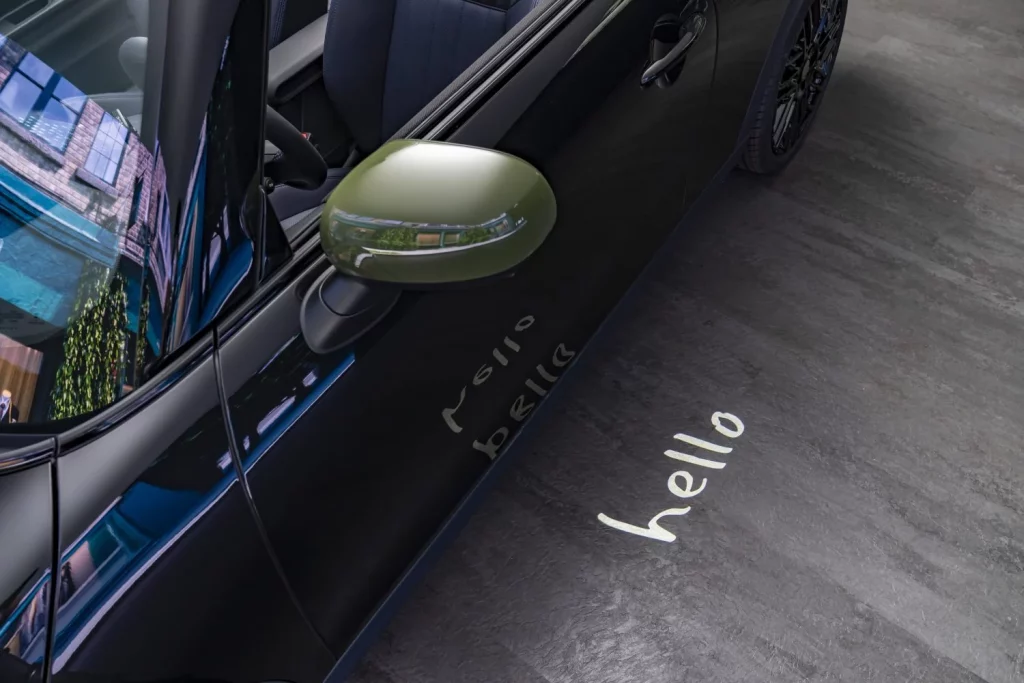 MINI Paul Smith Edition: Una edición especial con toques muy 'british' 49 Motor16 2025 MINI convertible paul smith 12 Motor16