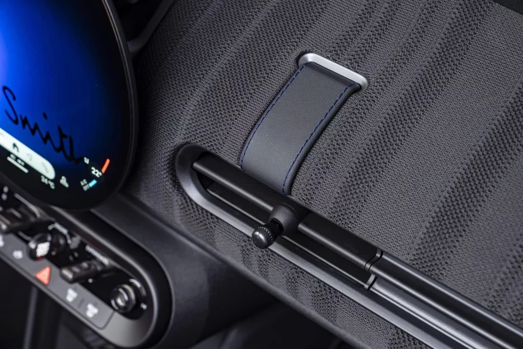 MINI Paul Smith Edition: Una edición especial con toques muy 'british' 44 Motor16 2025 MINI convertible paul smith 7 Motor16