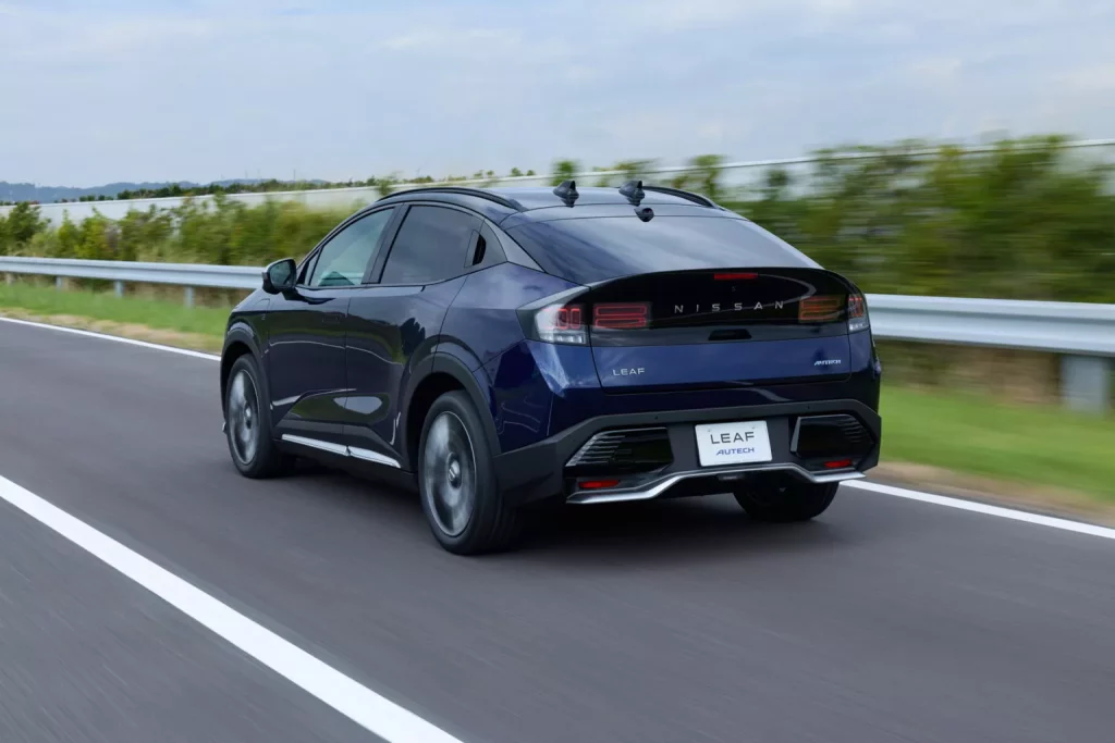 El nuevo Nissan Leaf llega a Japón con una 'casi' versión Nismo 11 Motor16 2025 Nissan Leaf Autech 5 Motor16