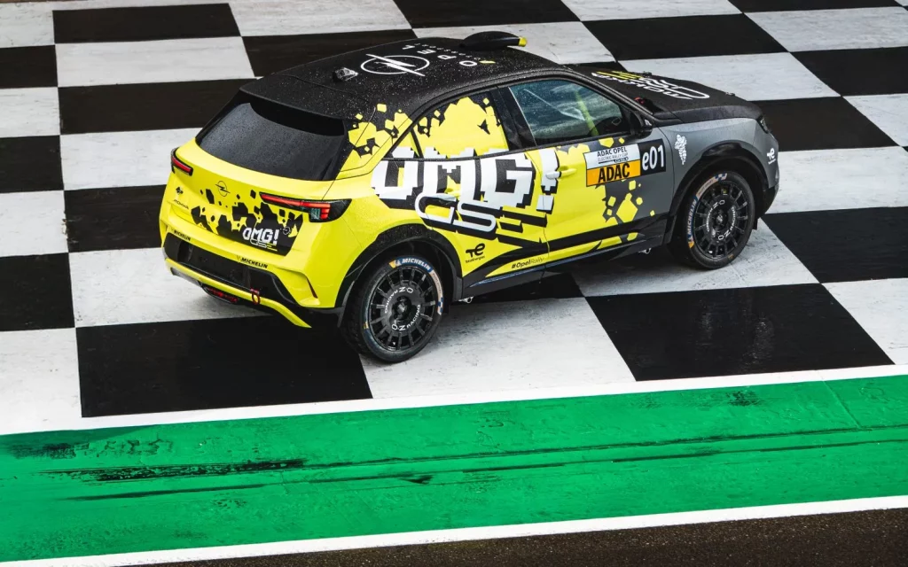2025 Opel Mokka GSE Rally. Imagen.