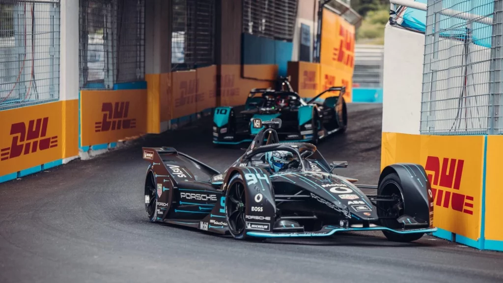 2025 Porsche TAG Formula E Nombre 13 Motor16