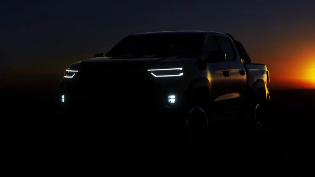 RAM Dakota: El nuevo pick-up de la casa americana tiene mucho de 'Made in China' 2 Motor16 2025 Ram Dakota Teaser 1 Motor16