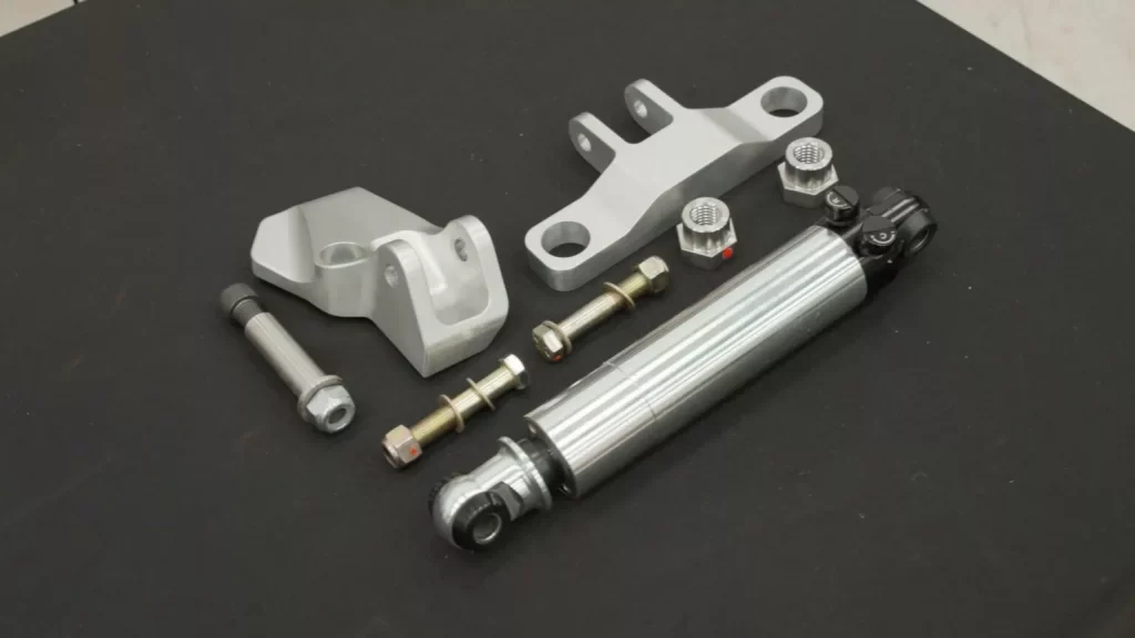 Mejorar la capacidad off-road del Tesla Cybertruck nunca fue tan fácil: UP lo sabe 9 Motor16 2025 Tesla Cybertruck Unplugged Suspension 1 Motor16