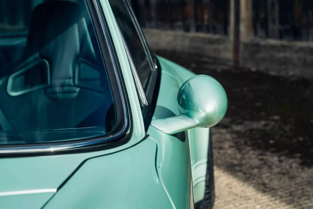 Lo último de Theon Design cuesta como tres Porsche 911 Carrera a estrenar 14 Motor16 2025 Theon Design Porsche 911 Commission 18 Motor16