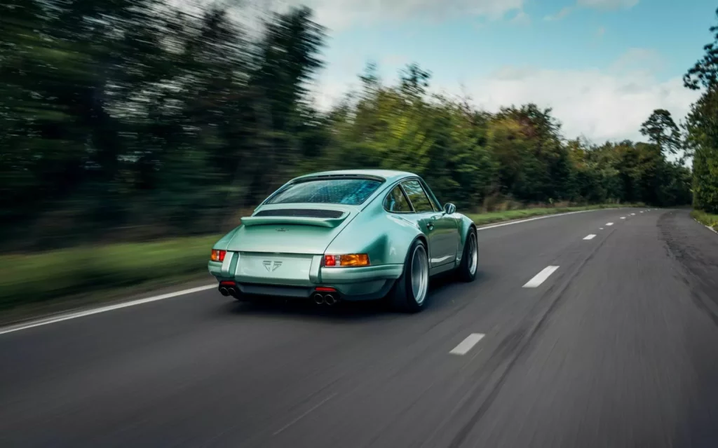 Lo último de Theon Design cuesta como tres Porsche 911 Carrera a estrenar 12 Motor16 2025 Theon Design Porsche 911 Commission 2 Motor16
