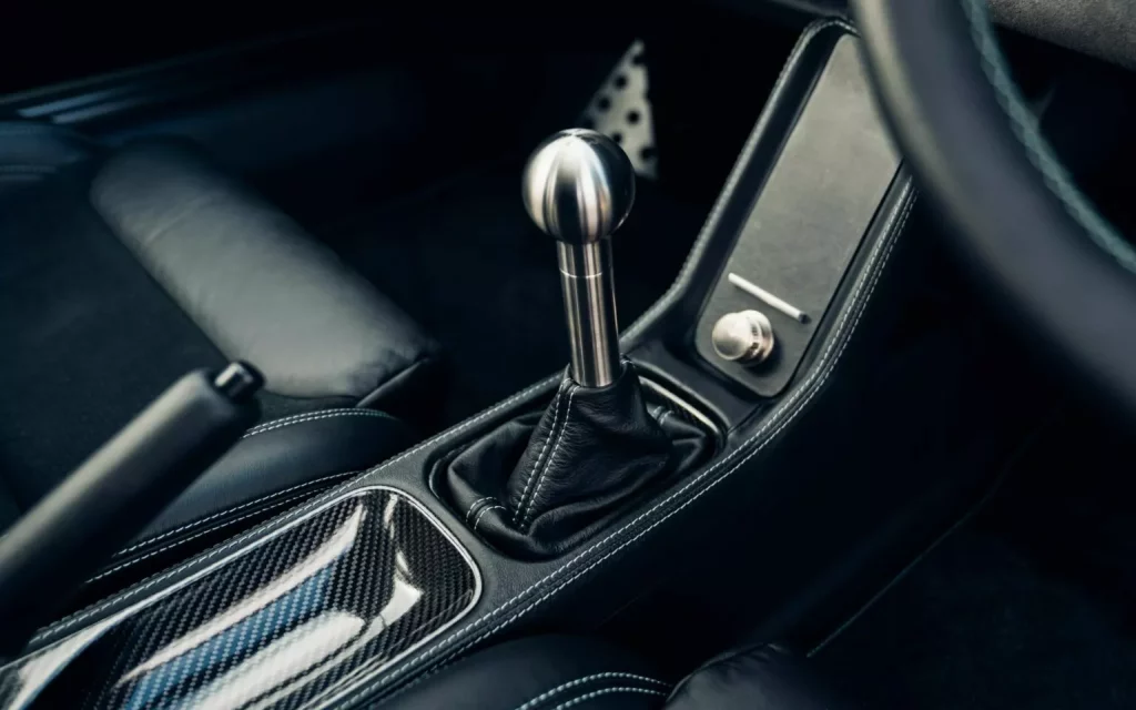 Lo último de Theon Design cuesta como tres Porsche 911 Carrera a estrenar 22 Motor16 2025 Theon Design Porsche 911 Commission 22 Motor16