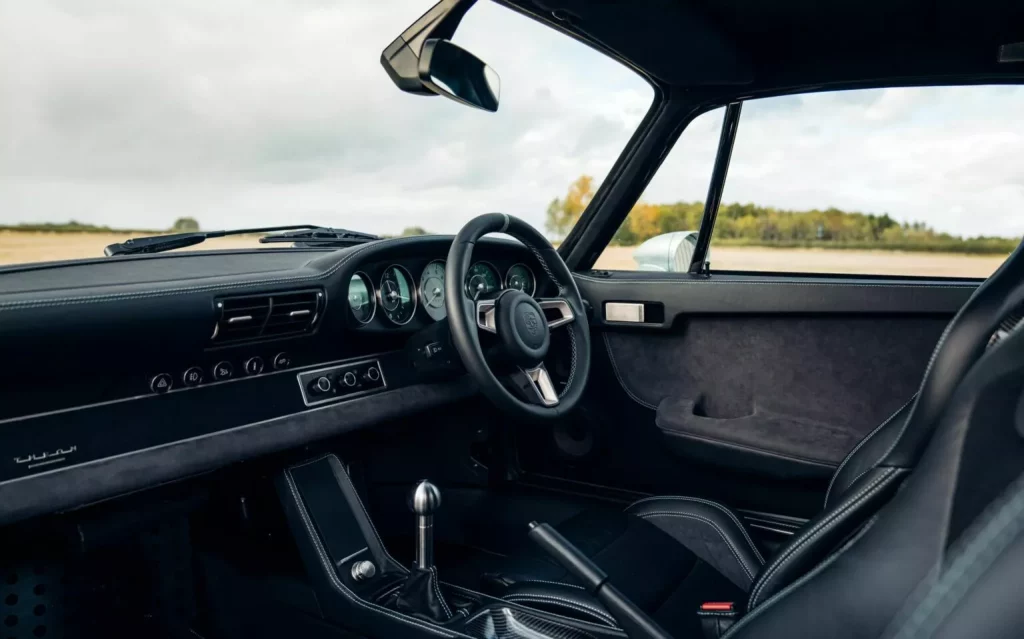 Lo último de Theon Design cuesta como tres Porsche 911 Carrera a estrenar 18 Motor16 2025 Theon Design Porsche 911 Commission 23 Motor16