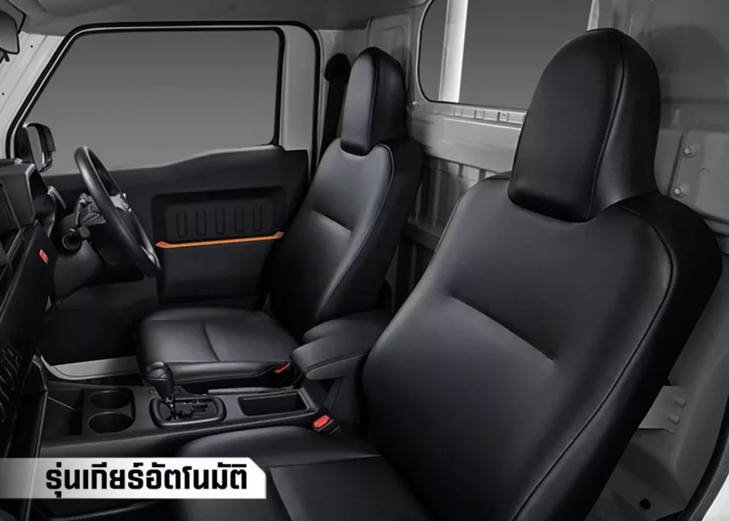 El Toyota Hilux Champ estrena versión Súper. Pero no como te estabas imaginando 12 Motor16 2025 Toyota Hilux Champ Super SWB 9 Motor16
