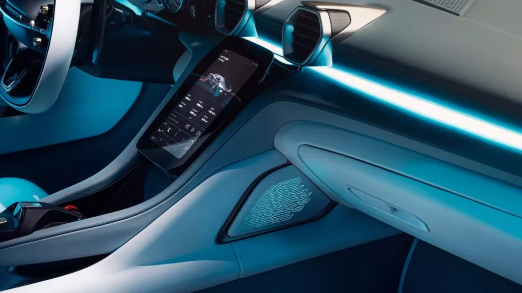 Vittori Turbio: Pininfarina dibuja un bólido con 1.100 CV sin usar ni un lapicero 17 Motor16 2025 Vittori Turbio Pininfarina 14 Motor16