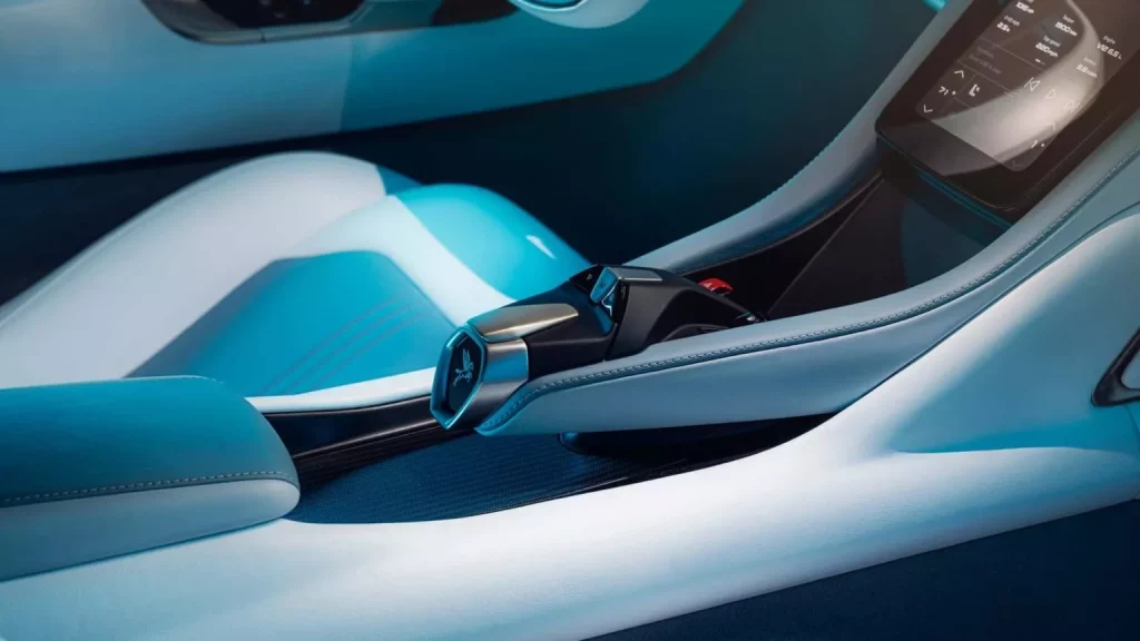 Vittori Turbio: Pininfarina dibuja un bólido con 1.100 CV sin usar ni un lapicero 19 Motor16 2025 Vittori Turbio Pininfarina 16 Motor16