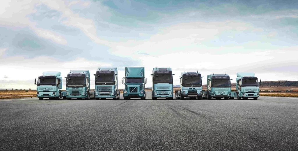 Los millones de kilómetros que los camiones eléctricos de Volvo han recorrido desde 2019 4 Motor16 2025 Volvo Trucks 250 millones km 4 Motor16