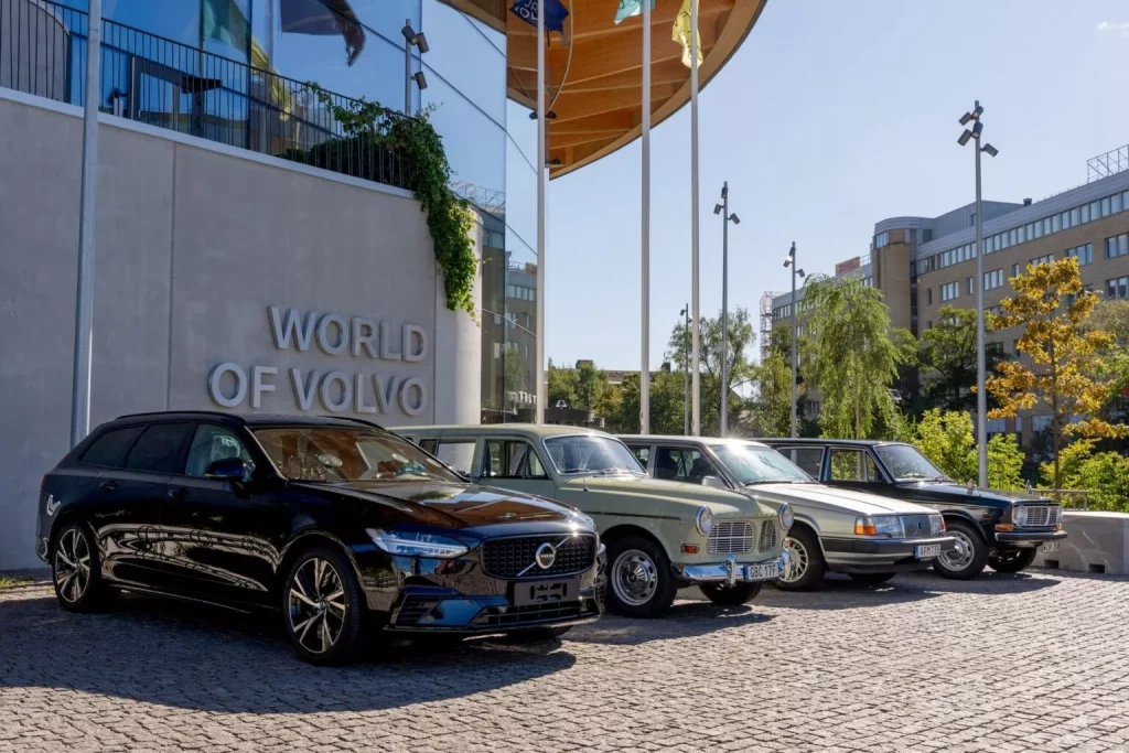 Volvo dice adiós a todo un símbolo: La familia queda huérfana 4 Motor16 2025 Volvo V90 Produccion 1 Motor16
