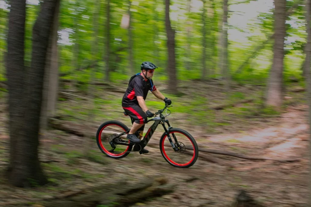 2025 audi bicicleta electrica eMTB Fantic 12 Motor16