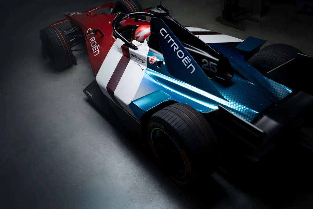 Citroën muestra sus armas para luchar en el campeonato ABB FIA de Fórmula E 23 Motor16 2025 citroen formula e gen3 18 Motor16