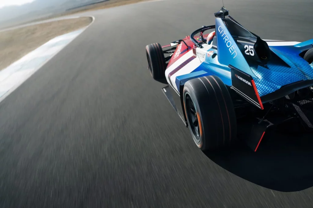 Citroën muestra sus armas para luchar en el campeonato ABB FIA de Fórmula E 16 Motor16 2025 citroen formula e gen3 2 Motor16