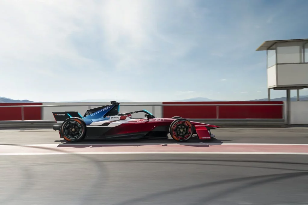 Citroën muestra sus armas para luchar en el campeonato ABB FIA de Fórmula E 8 Motor16 2025 citroen formula e gen3 8 Motor16