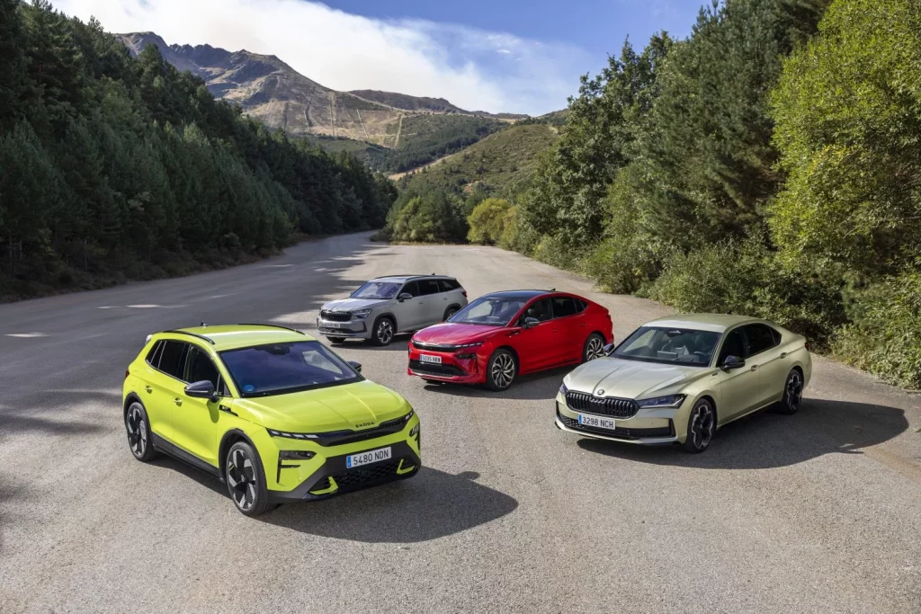Gama ‘0 emisiones’ de Skoda: La excusa perfecta para celebrar 130 años de historia 1 Motor16 2025 Skoda Gama 0 emisiones. Imagen.