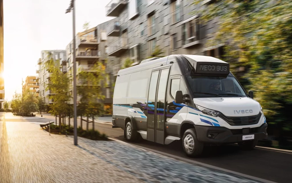 IVECO BUS aterriza en el Busworld de Bruselas con sus soluciones más eficientes 2 Motor16 2025 IVECO BUS. Busworld. Imagen Daily.