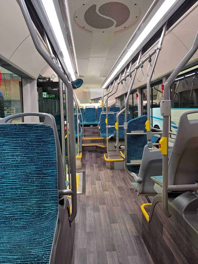 IVECO G-WAY: El bus más eficiente de la marca se ha presentado en Busworld 8 Motor16 2025 iveco g way busworld 1 Motor16