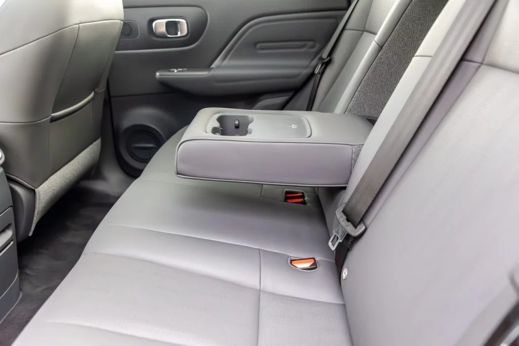 Leapmotor B10: conducimos un SUV eléctrico en el que el precio no lo es todo 42 Motor16 2025 leapmotor b10 al volante 23 Motor16