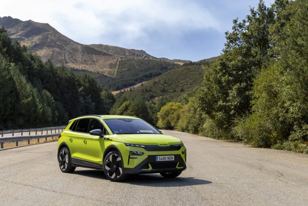 Gama ‘0 emisiones’ de Skoda: La excusa perfecta para celebrar 130 años de historia 11 Motor16 2025 skoda elroq rs 1 Motor16