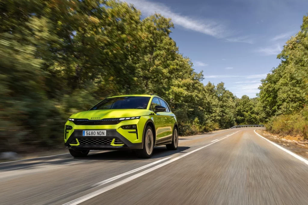 Gama ‘0 emisiones’ de Skoda: La excusa perfecta para celebrar 130 años de historia 16 Motor16 2025 skoda elroq rs 8 Motor16